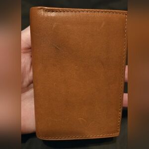 G.H. Bass & Co. Brown/Cognac Men's Leather Trifold Wallet